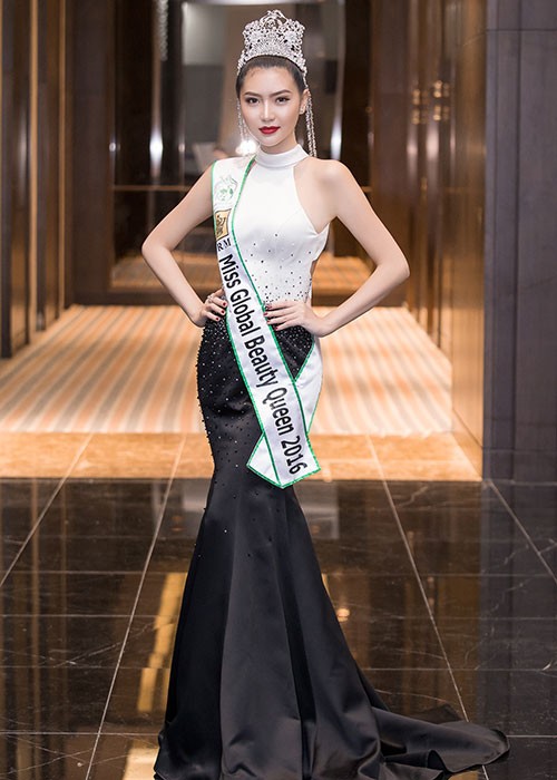 Ngoc Duyen an tuong trong clip quang ba Miss Global Beauty Queen 2017-Hinh-2